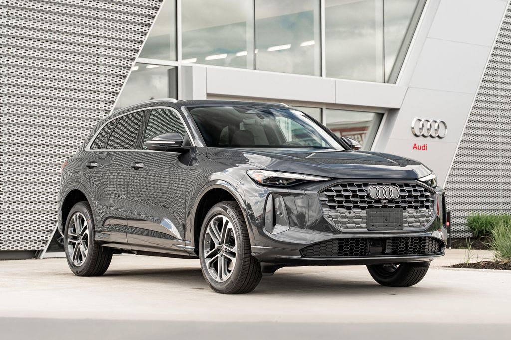 New 2026 Audi Q5 Premium TFSI quattro S tronic