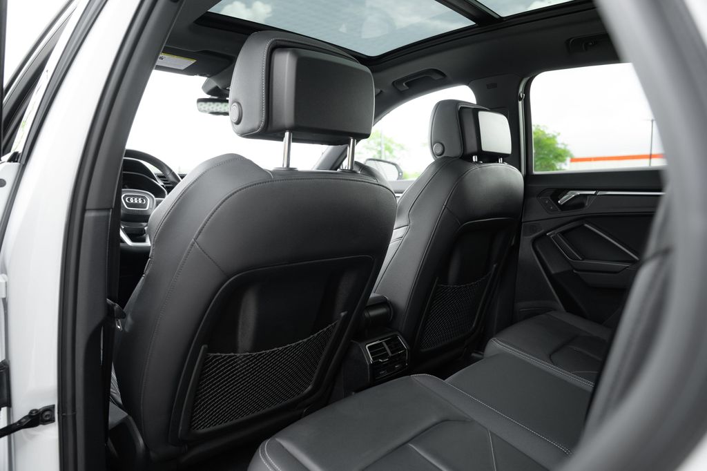 صورة مصغرة 25 لـ 2023 AUDI Q3 45 S LINE PREMIUM PLUS