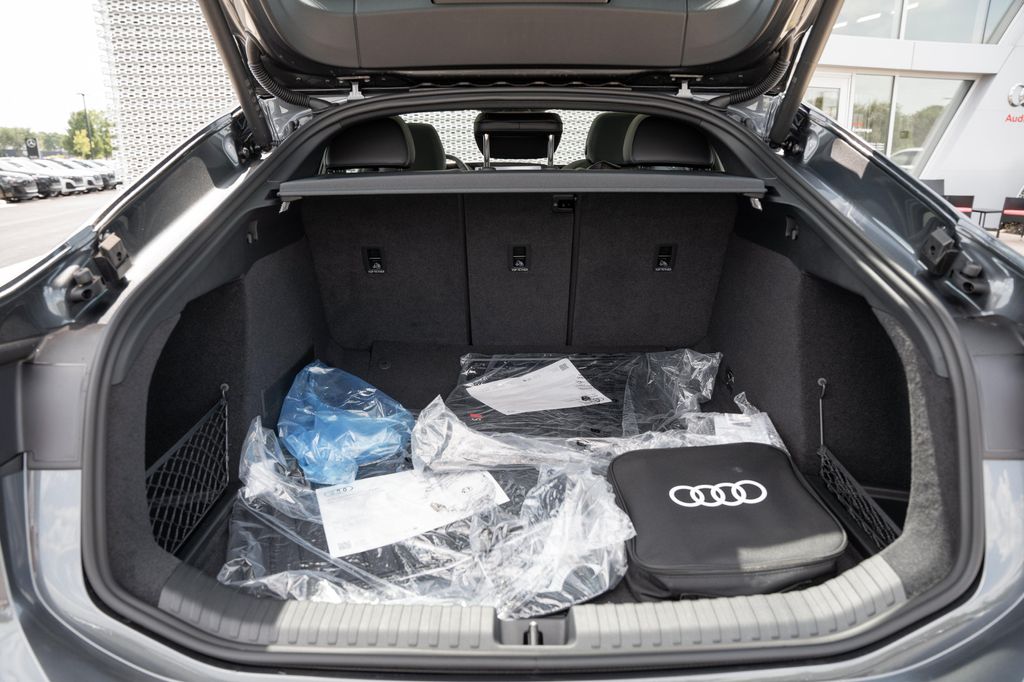 2027 AUDI S6 E-TRON PRESTIGE QUATTRO 缩略图 29