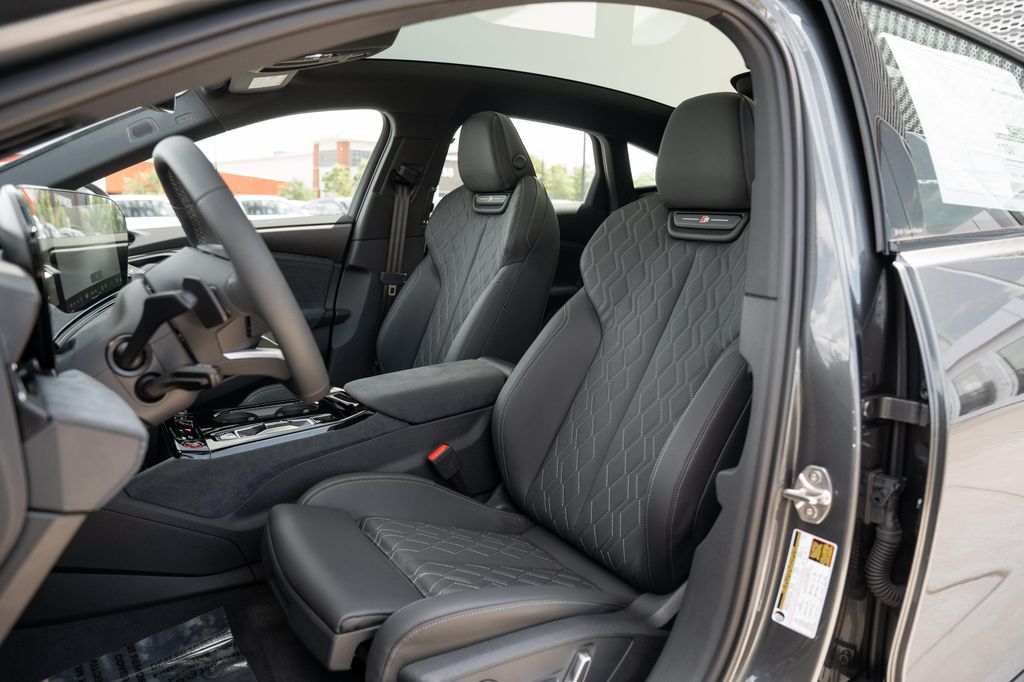 2027 AUDI S6 E-TRON PRESTIGE QUATTRO 缩略图 22