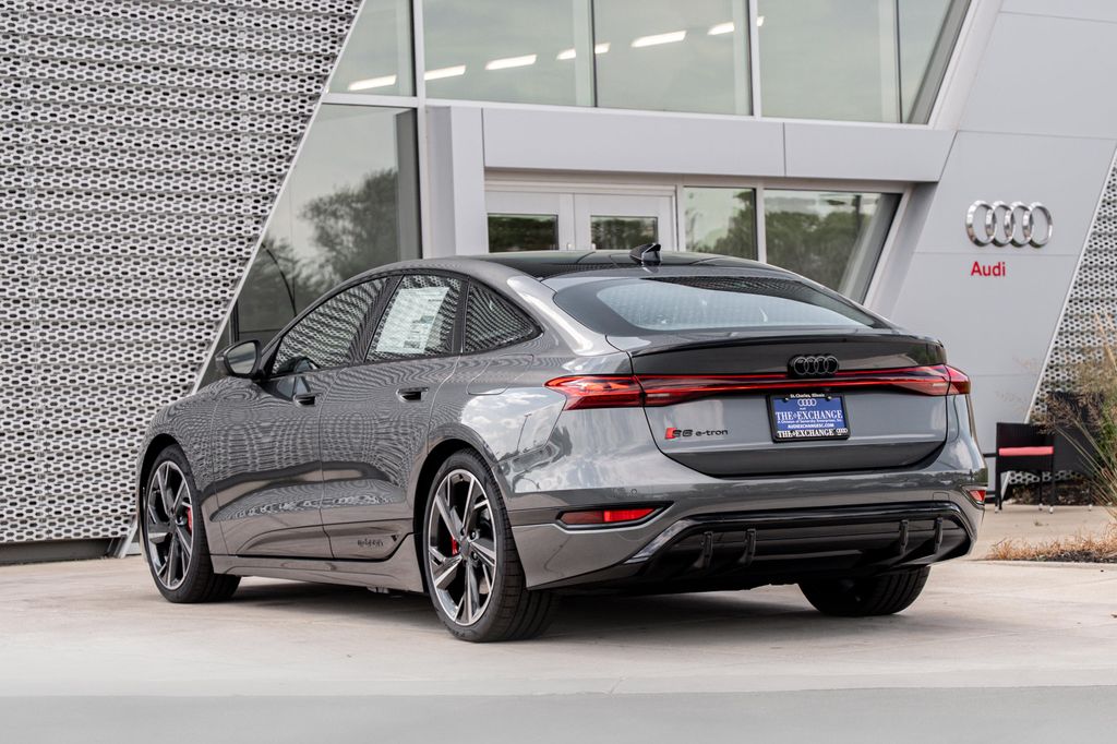 2027 AUDI S6 E-TRON PRESTIGE QUATTRO 缩略图 5