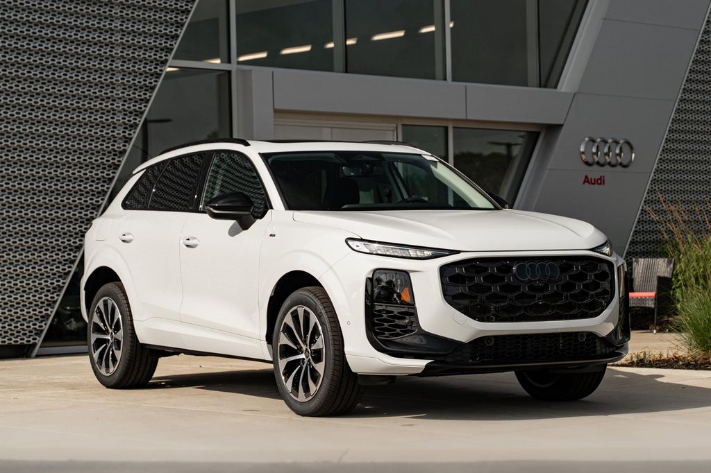 New 2026 Audi Q3 TFSI quattro S tronic