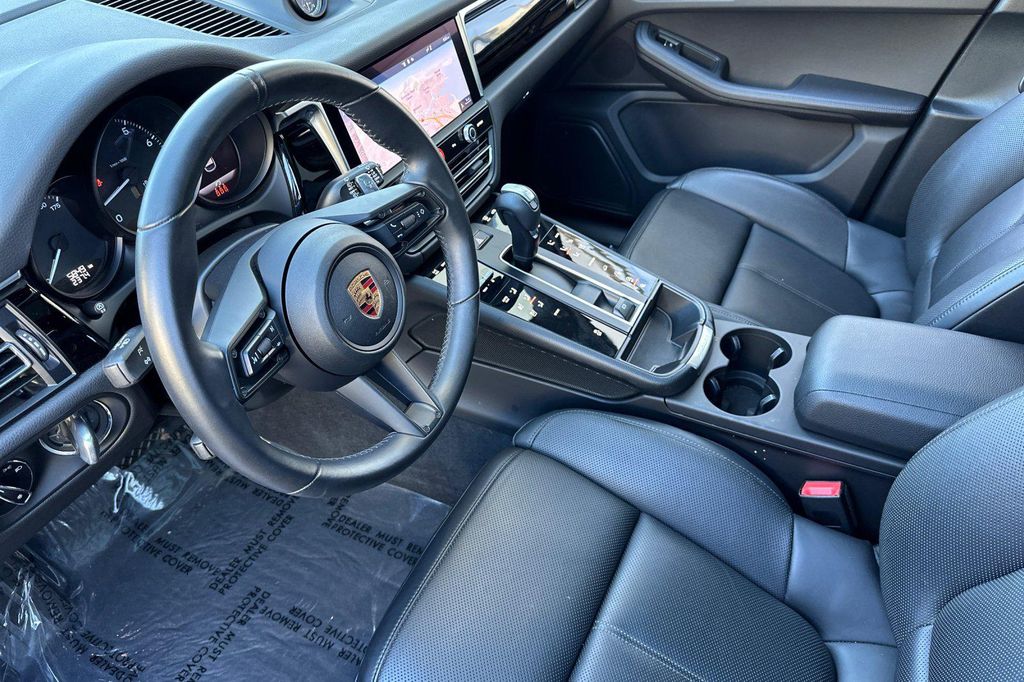 2024 Porsche MACAN 照片 4