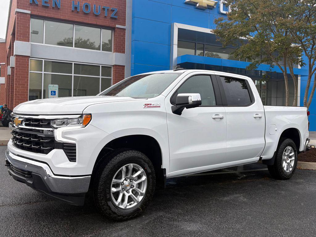 New 2026 Chevrolet Silverado 1500 LT