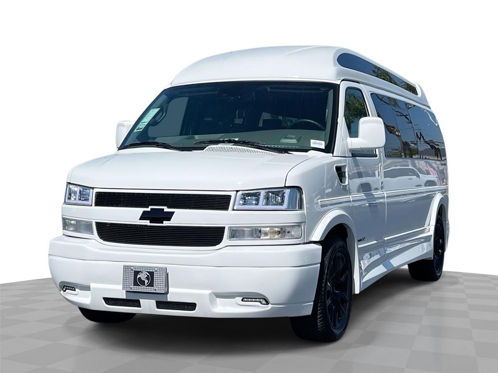 New 2026 Chevrolet Express 2500 LT
