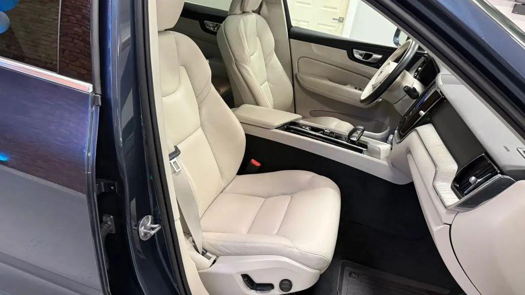 2023 Volvo XC60 B5 PLUS BRIGHT THEME 缩略图 19