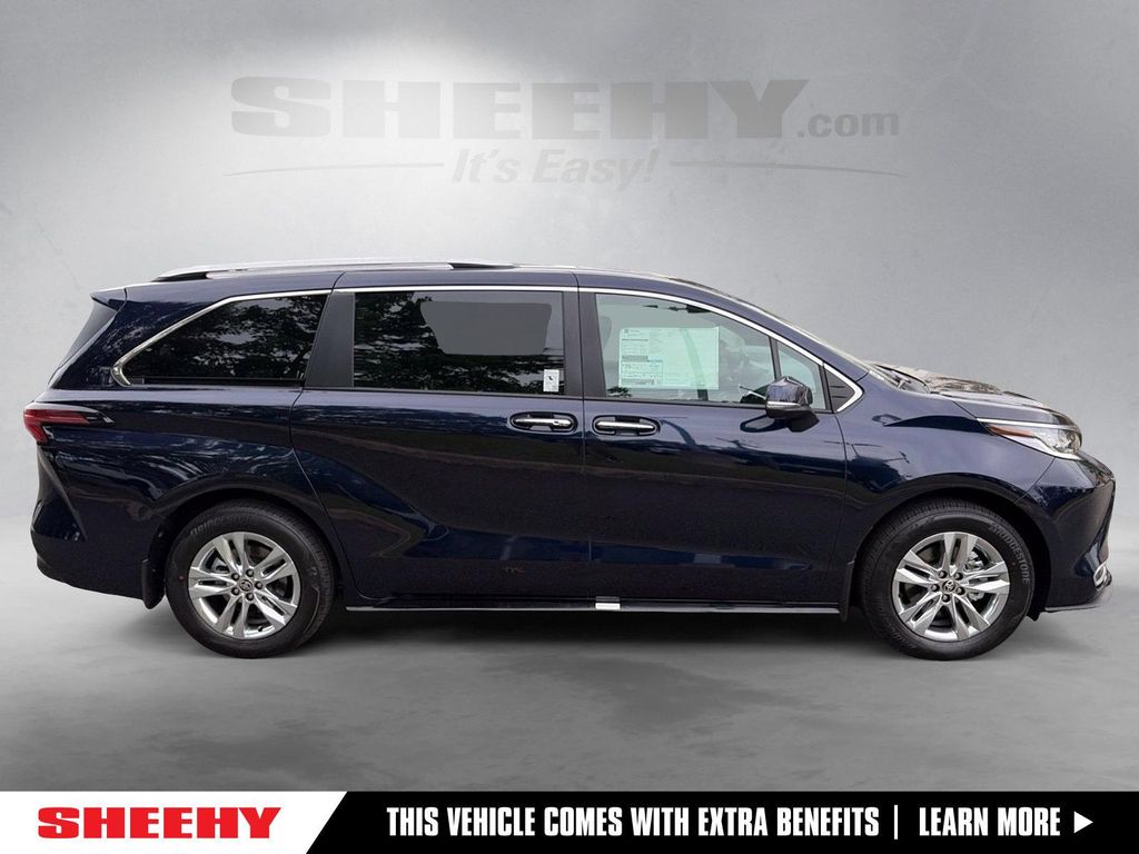 New 2026 Toyota Sienna Limited