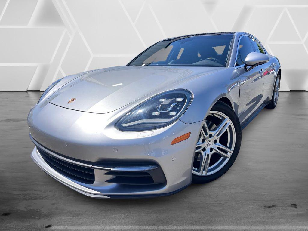 2017 Porsche Panamera