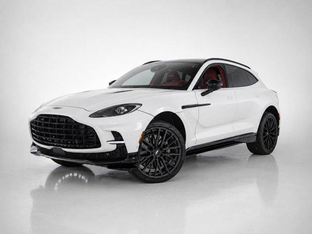 New 2026 Aston Martin DBX 707