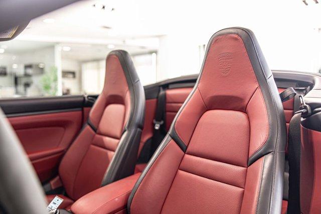 صورة مصغرة 17 لـ 2025 Porsche 911 CARRERA 4 GTS