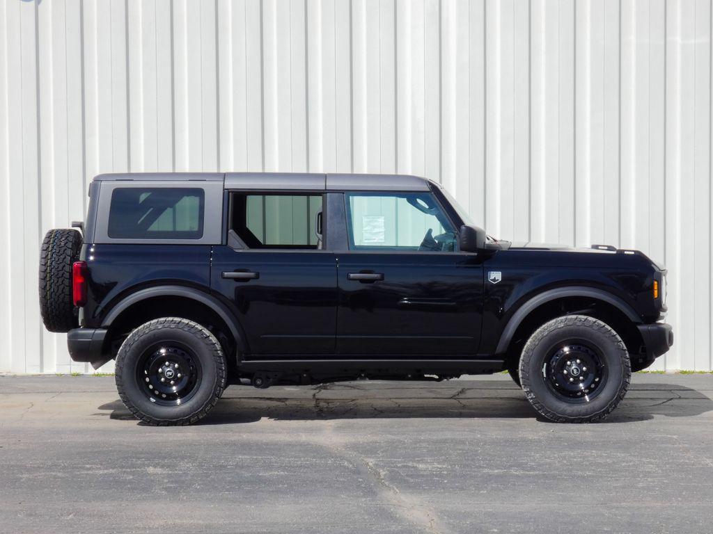 FORD BRONCO - 2
