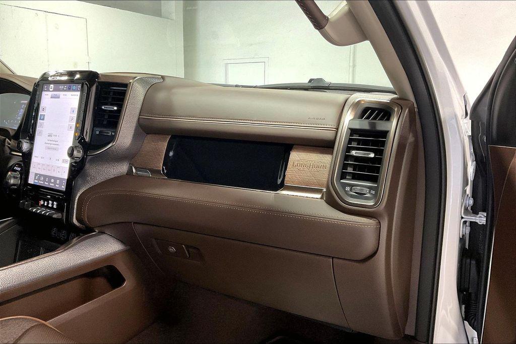صورة 10 لـ 2026 RAM 1500 LONGHORN