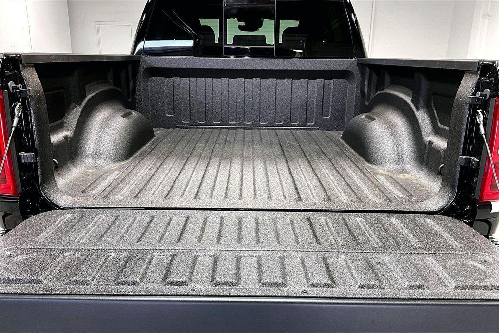 2026 RAM 1500 RHO CREW CAB 4X4 5'7' BOX 缩略图 32