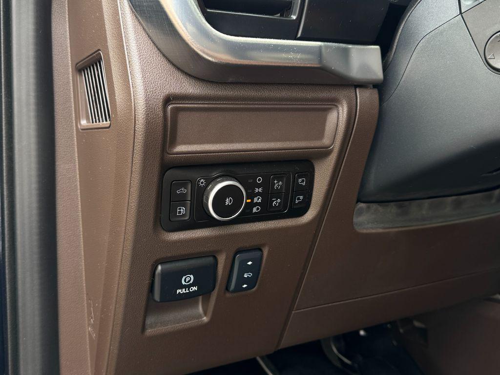 2025 FORD F-150 KING RANCH — миниатюра 36
