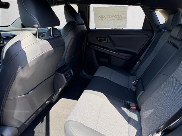 2026 Toyota BZ XLE 照片 9