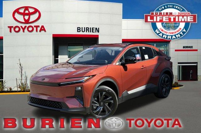 New 2026 Toyota C-HR SE