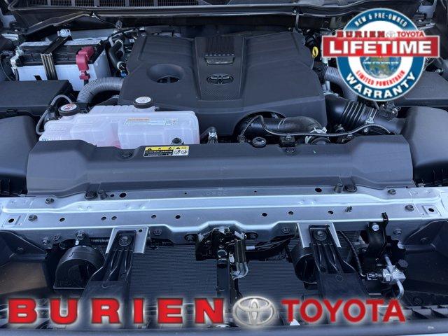 صورة مصغرة 31 لـ 2026 Toyota TUNDRA SR5