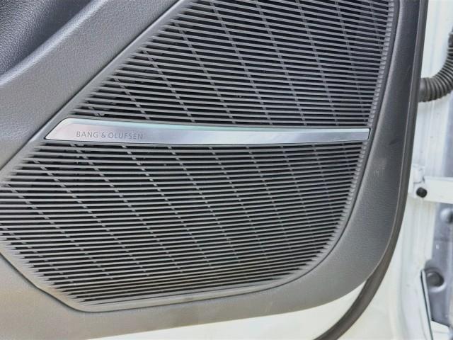صورة مصغرة 19 لـ 2023 AUDI RS Q8 4.0T QUATTRO