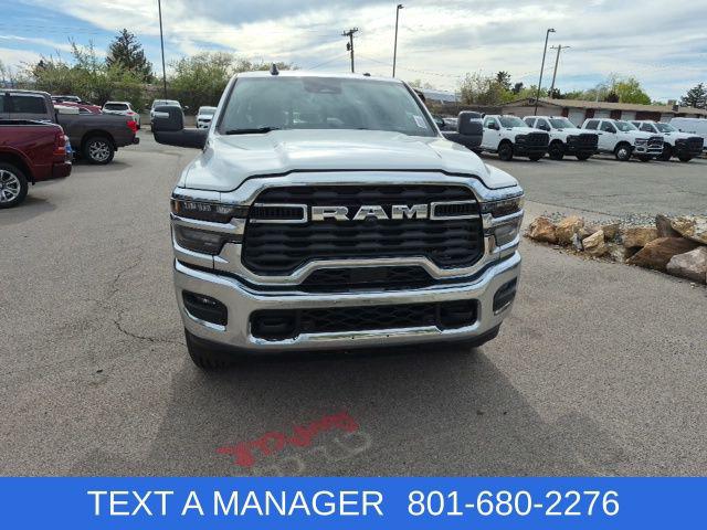 2026 RAM 2500 TRADESMAN CREW CAB 4X4 6'4' BOX — фото 2