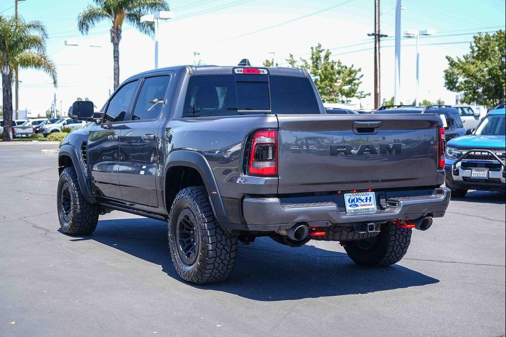 2021 RAM 1500 TRX 照片 8