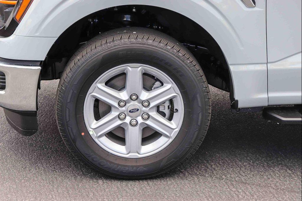 FORD F-150 XLT - 9