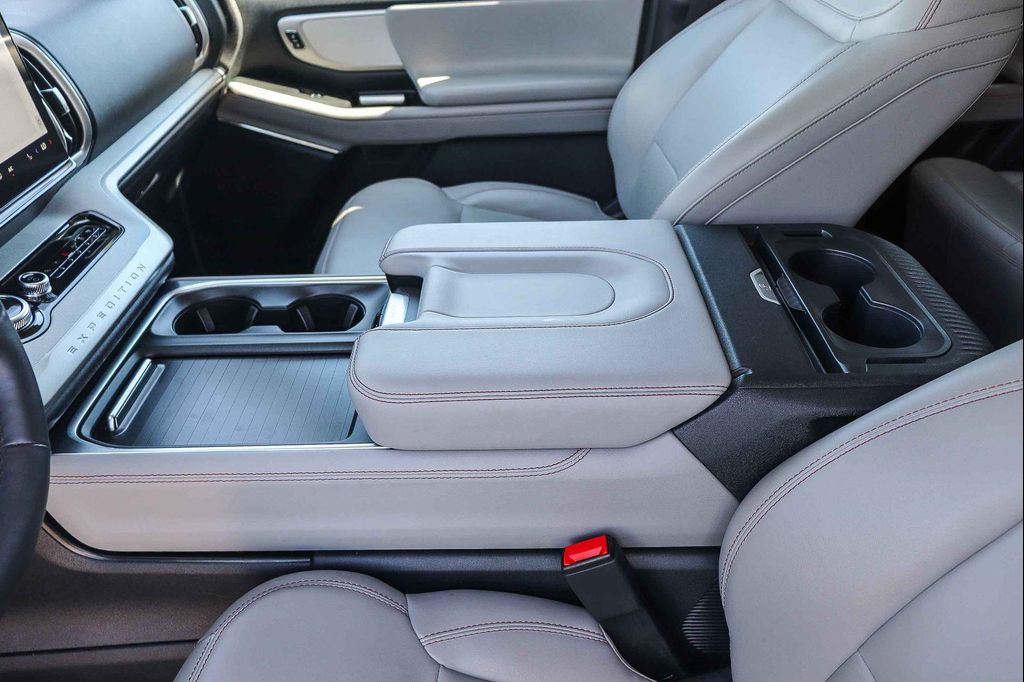 صورة مصغرة 19 لـ 2025 FORD EXPEDITION MAX ACTIVE 4X2