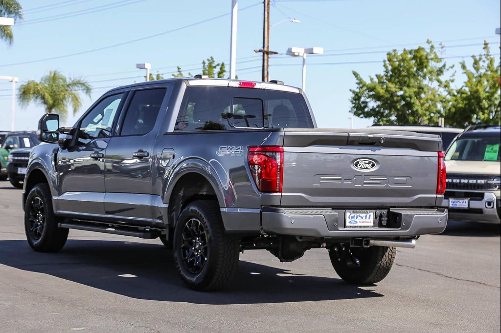 صورة مصغرة 7 لـ 2026 FORD F-150 XLT