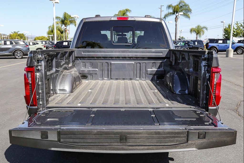 صورة مصغرة 9 لـ 2026 FORD F-150 XLT