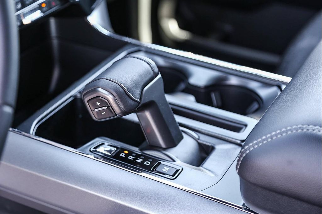 صورة مصغرة 24 لـ 2026 FORD F-150 XLT