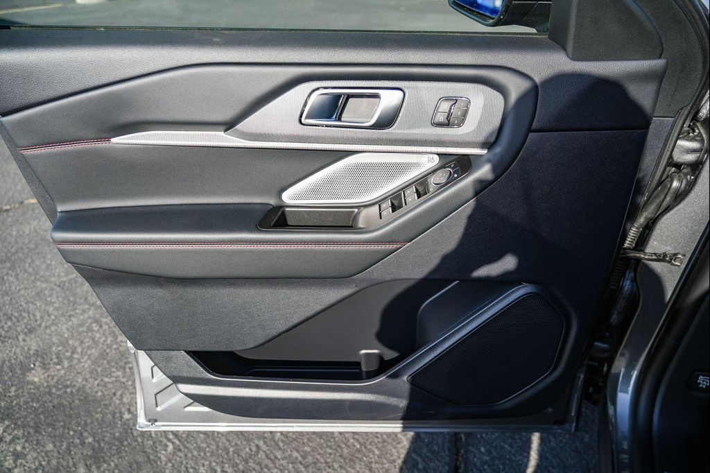 2026 FORD EXPLORER ST 缩略图 21