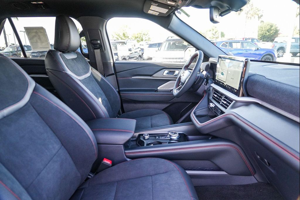 2026 FORD EXPLORER ST 缩略图 17