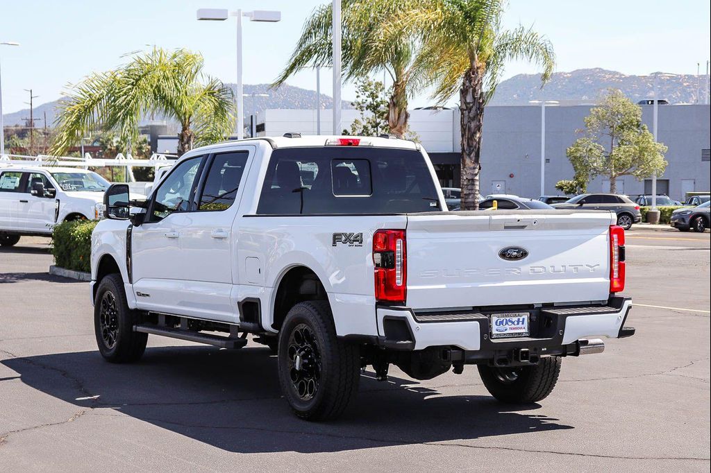 صورة 6 لـ 2026 FORD F-250 LARIAT