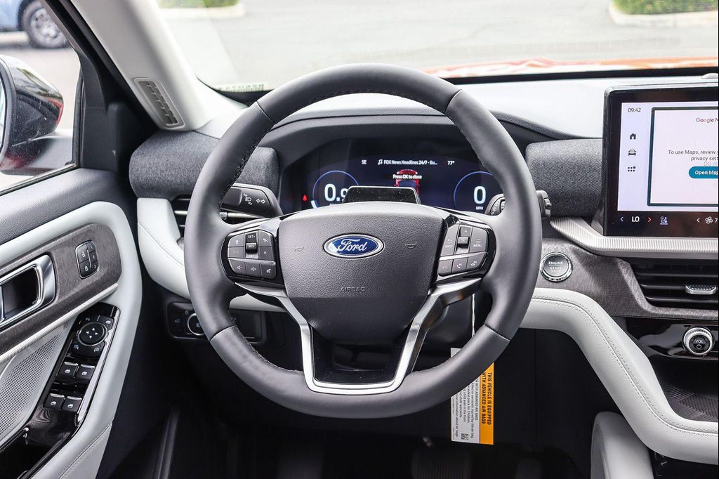 صورة مصغرة 15 لـ 2026 FORD EXPLORER PLATINUM