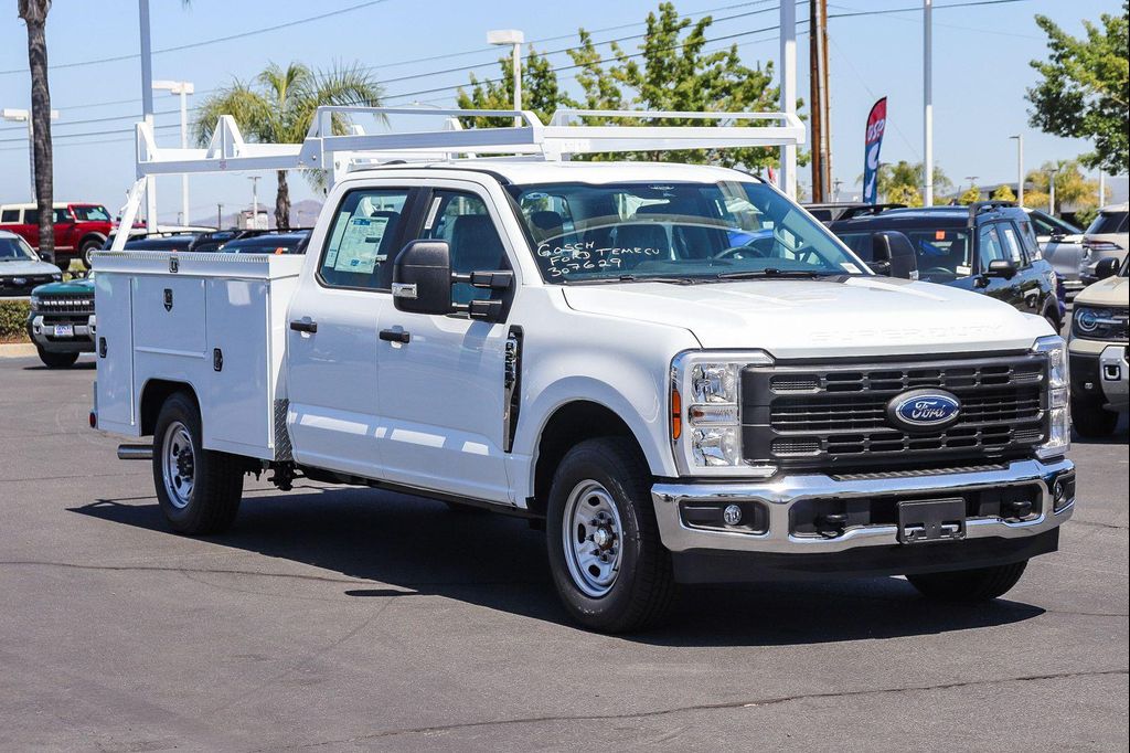 صورة 3 لـ 2026 FORD F-250 XL