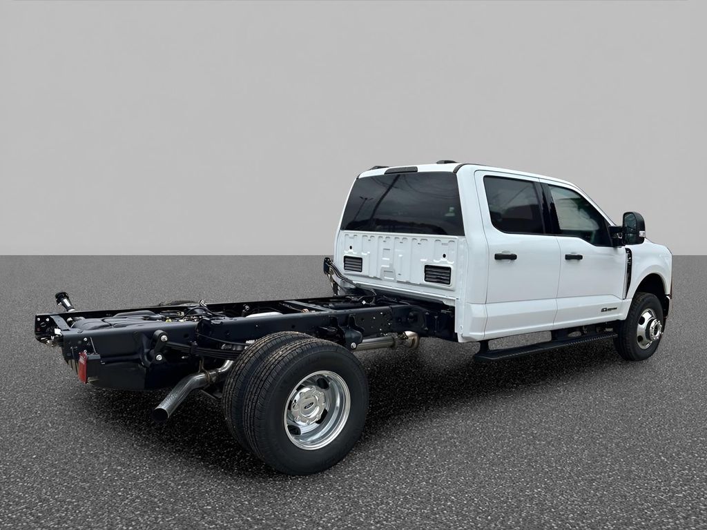2026 FORD F-350 XLT — миниатюра 6