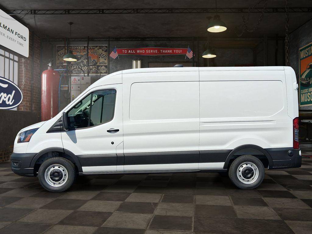 صورة 3 لـ 2026 FORD TRANSIT-250 BASE
