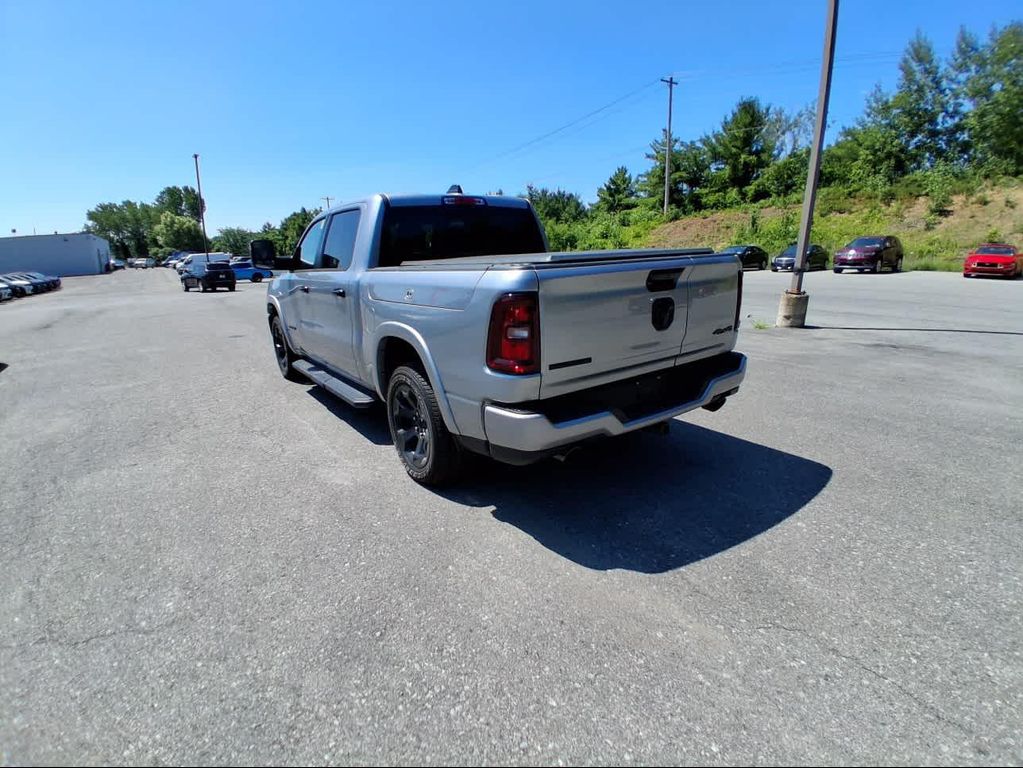 صورة 6 لـ 2026 RAM 1500 BIG HORN/LONE STAR