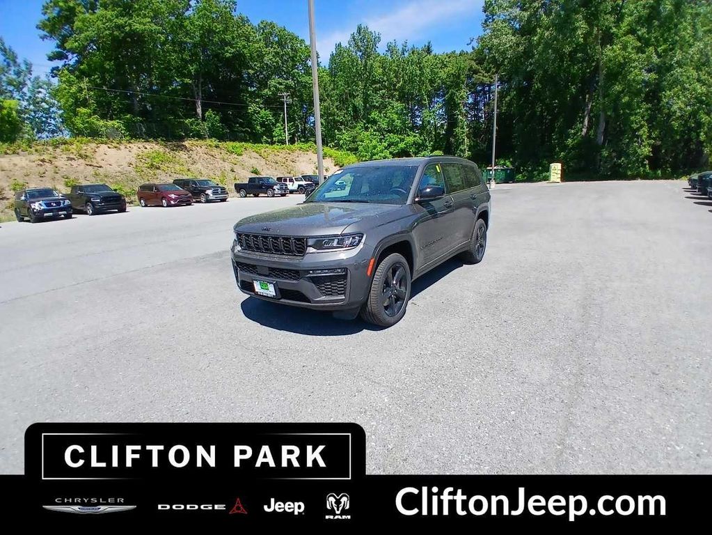 New 2026 Jeep Grand Cherokee Limited
