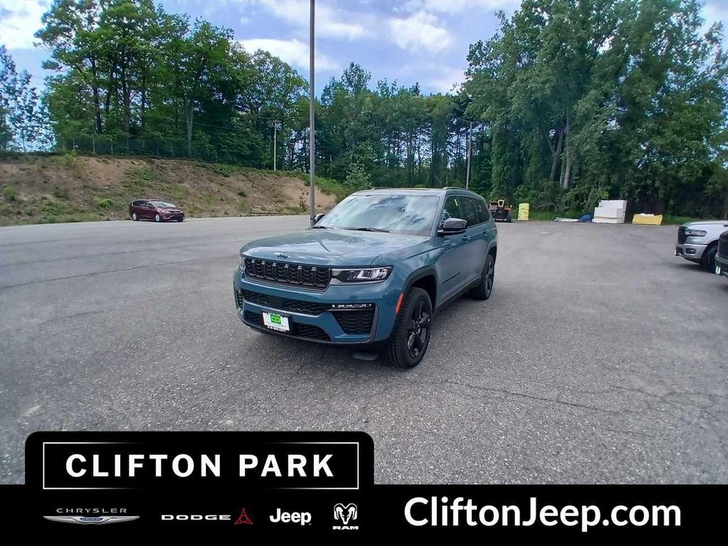 New 2026 Jeep Grand Cherokee Limited