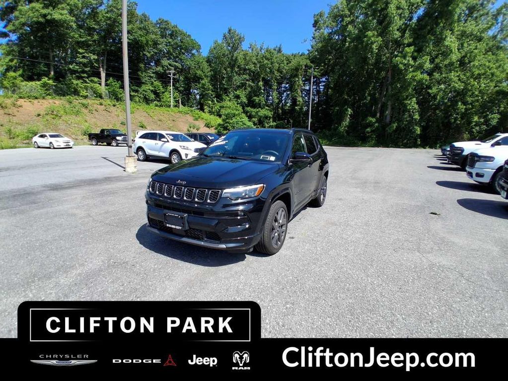 New 2025 Jeep Compass Limited