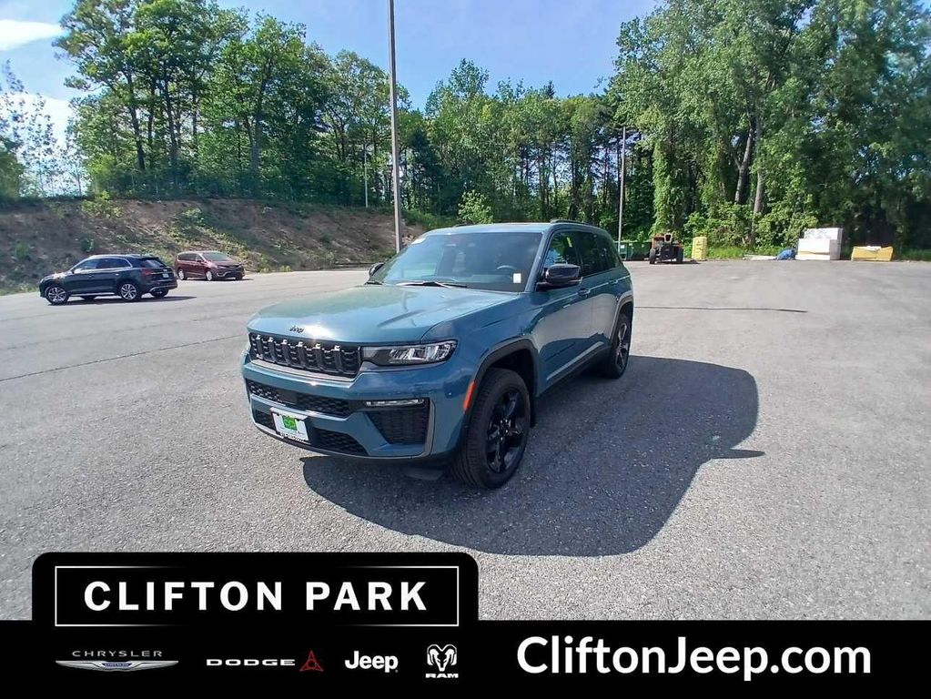New 2026 Jeep Grand Cherokee Limited