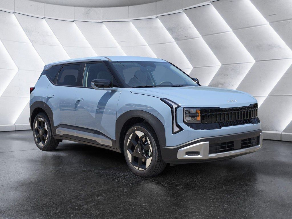 New 2027 Kia Seltos S