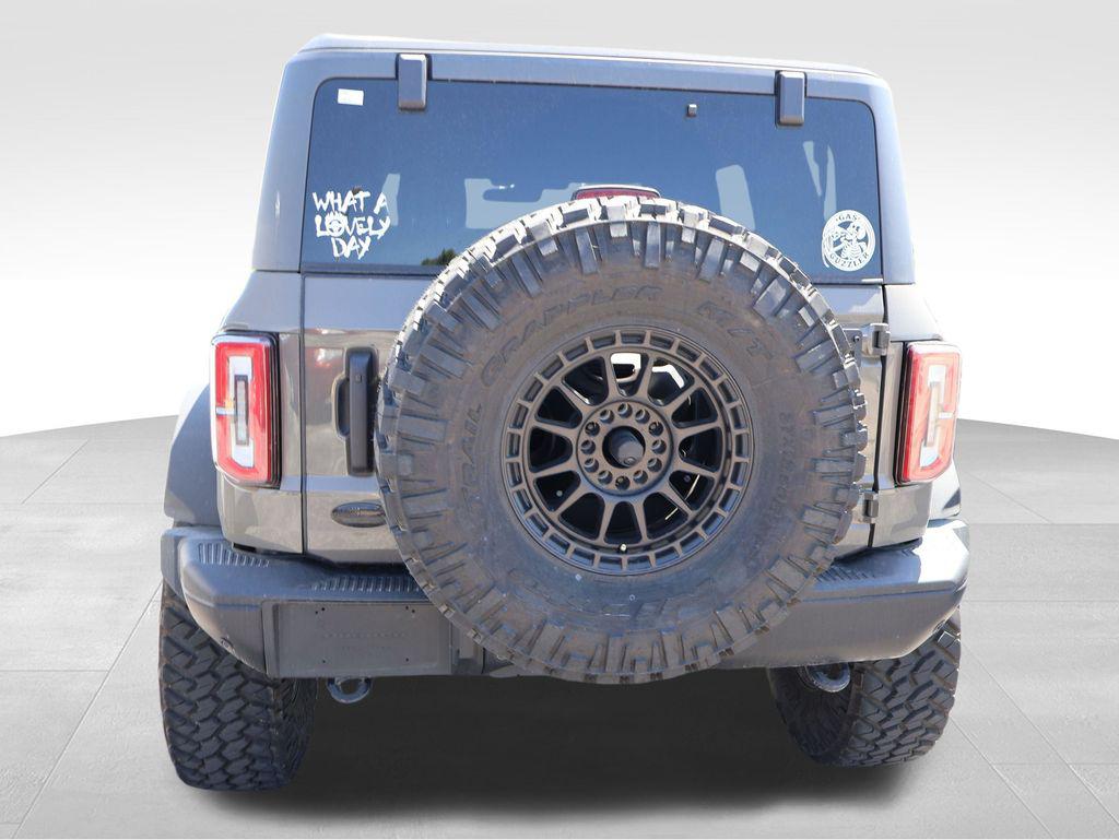 FORD BRONCO BADLANDS - 8