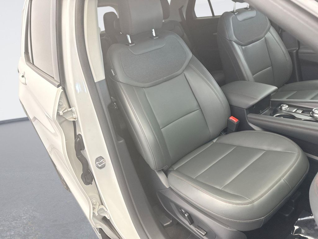 2025 FORD EXPLORER ACTIVE — миниатюра 18
