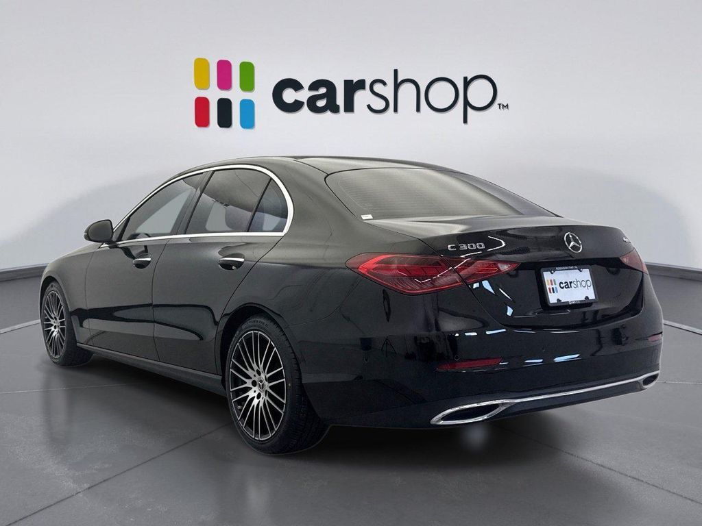 2022 Mercedes-BENZ C-CLASS photo 3