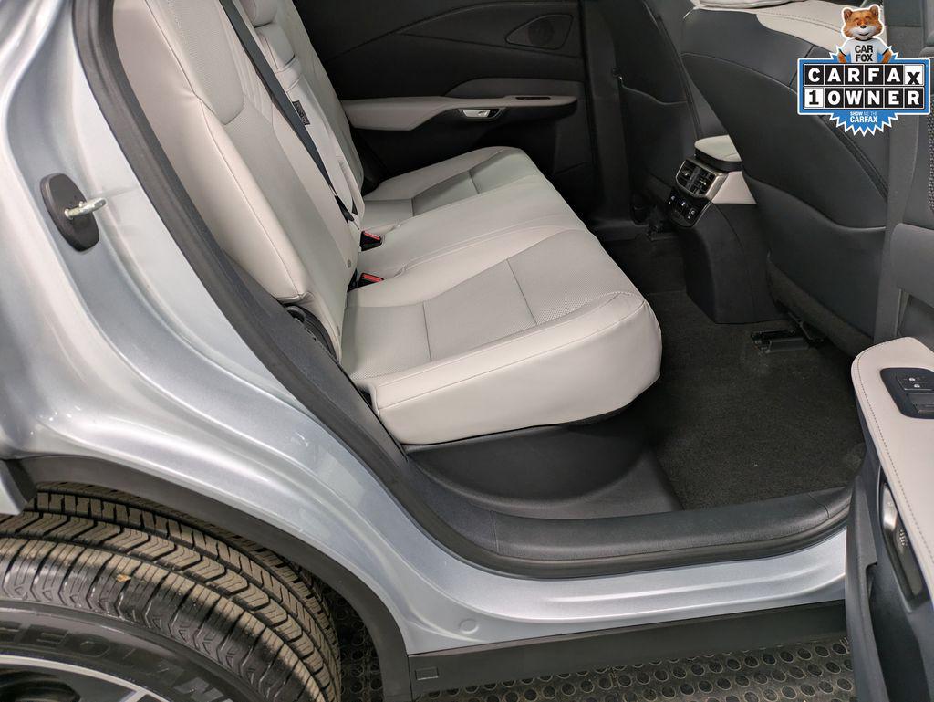 صورة مصغرة 27 لـ 2023 Lexus RX 350 PREMIUM