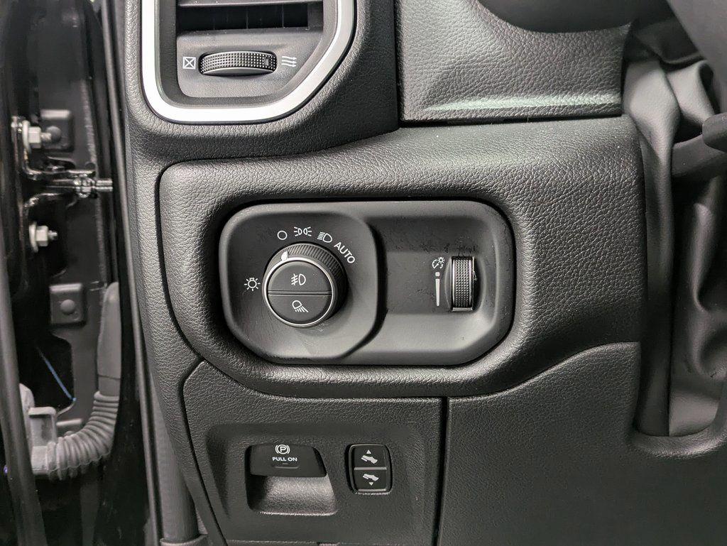 2025 RAM 1500 BIG HORN/LONE STAR — миниатюра 23