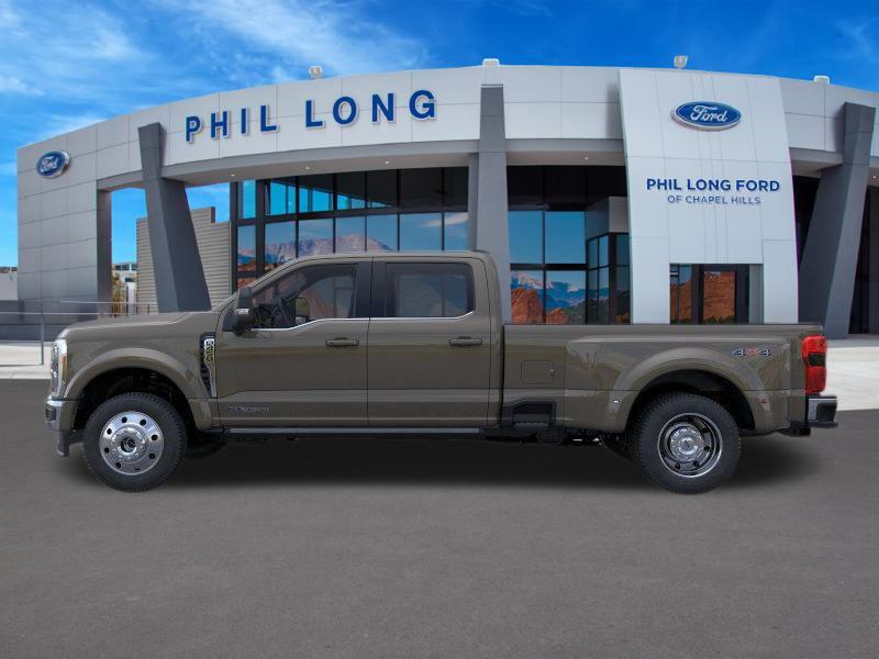 2026 FORD F-450 LARIAT — фото 3