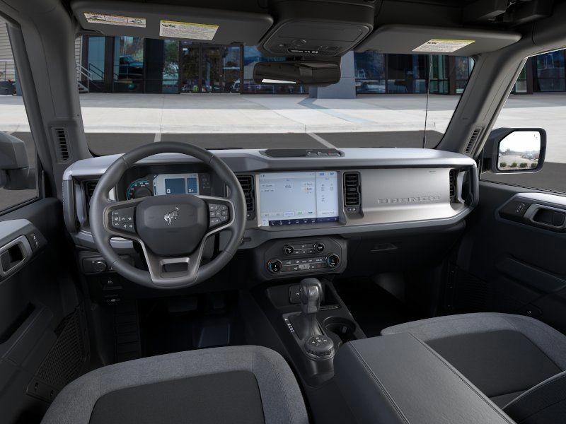 FORD BRONCO - 10