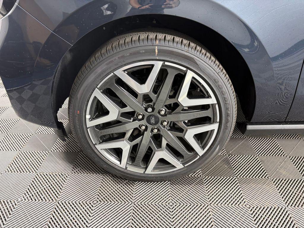 2026 FORD EXPEDITION PLATINUM — миниатюра 11